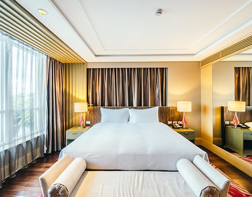 بوم گردی شومانی